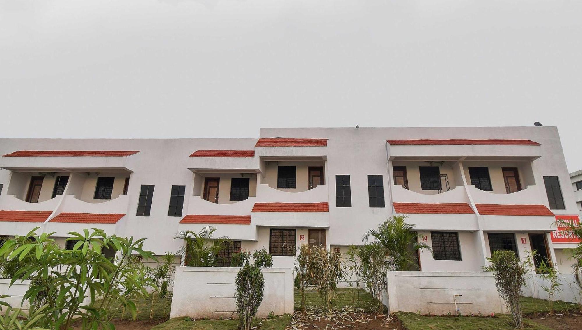 Spot On Carnival Resorts Rāipur Exterior photo