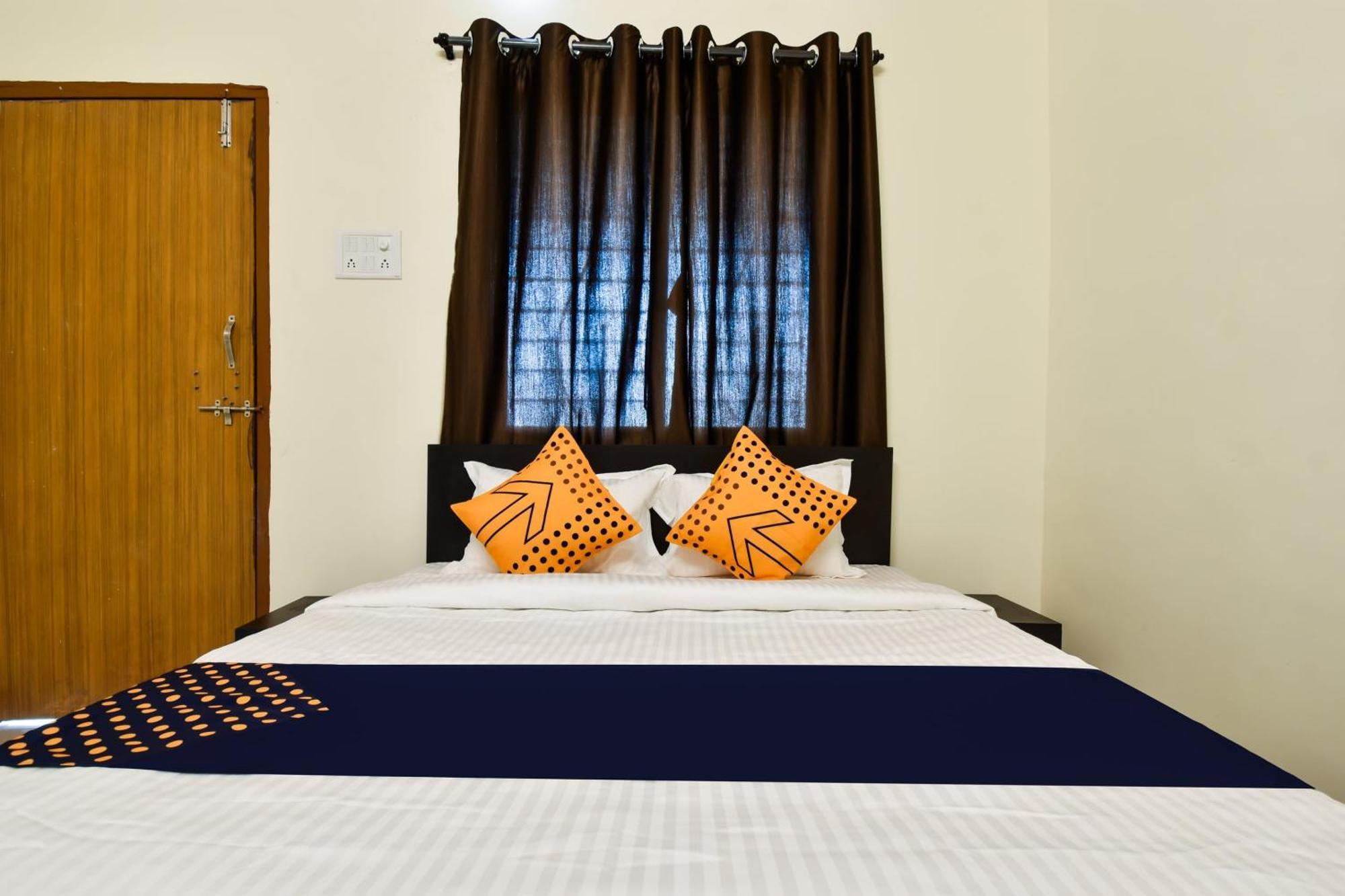 Spot On Carnival Resorts Rāipur Exterior photo